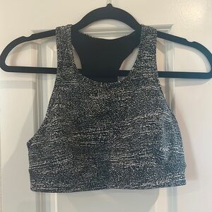 Lululemon racer back sports bra with pocket